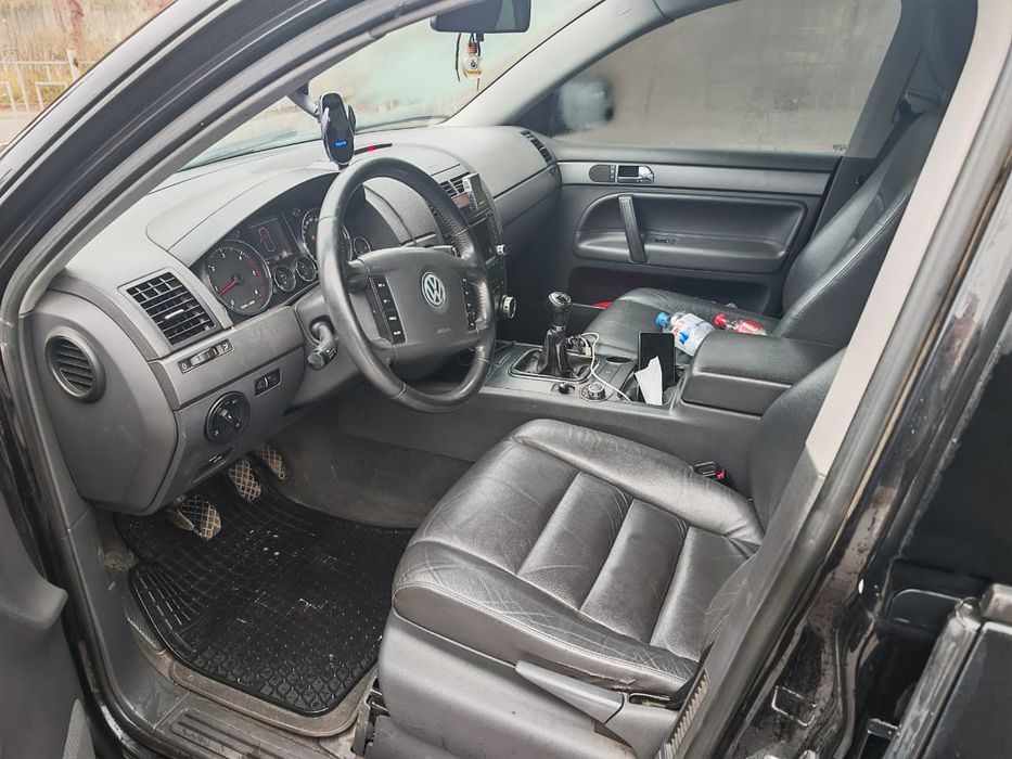 Продам VOLKSWAGEN Touareg