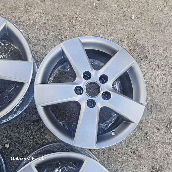 Alufelgi 16 Skoda Octavia Yeti VW Golf Touran Caddy T4 Jetta Eos 5x112