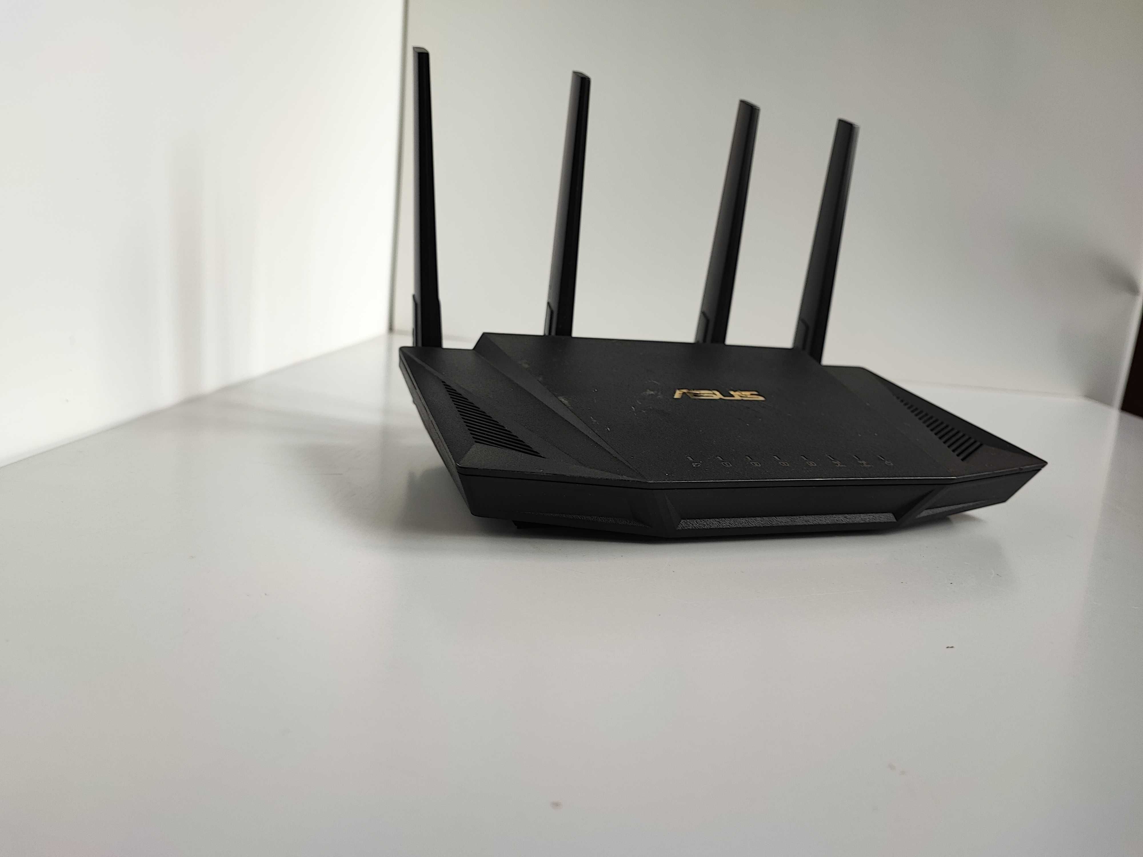 Безкоштовна доставка! Маршрутизатор Asus RT-AX58U V2 WiFi6 AiMesh