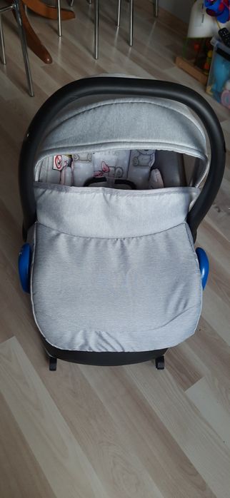 Fotelik samochodowy z isofix
