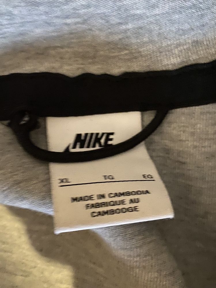 nike tech fleece