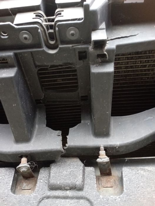 Pas przedni passat b6 2.0 CR