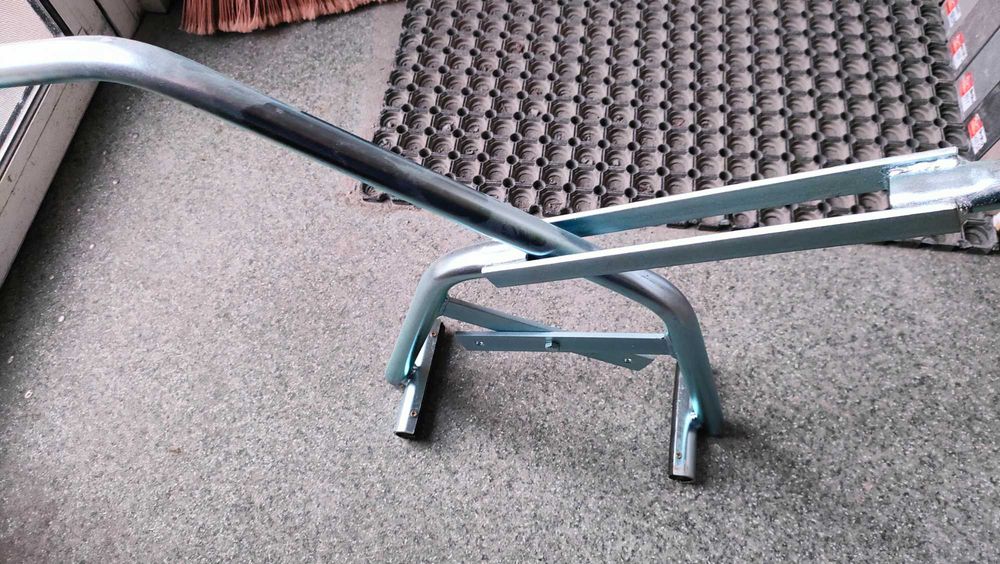 Chwytak do Krawężników obrzeży narzędzia brukarskie kostka brukowa