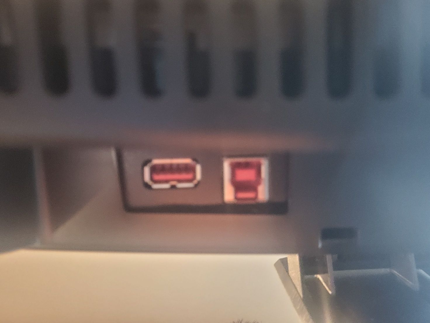 Monitor Lenovo Y27f