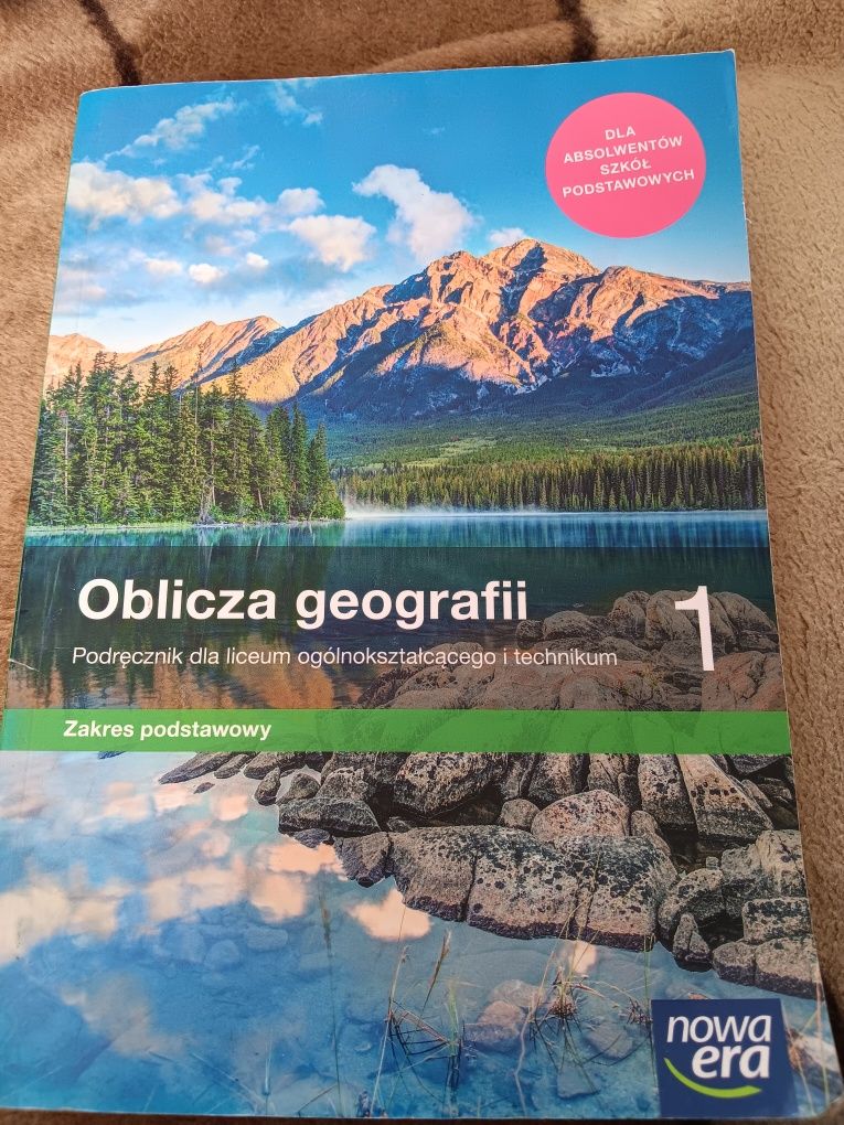 Oblicza geografii 1  - Podręcznik