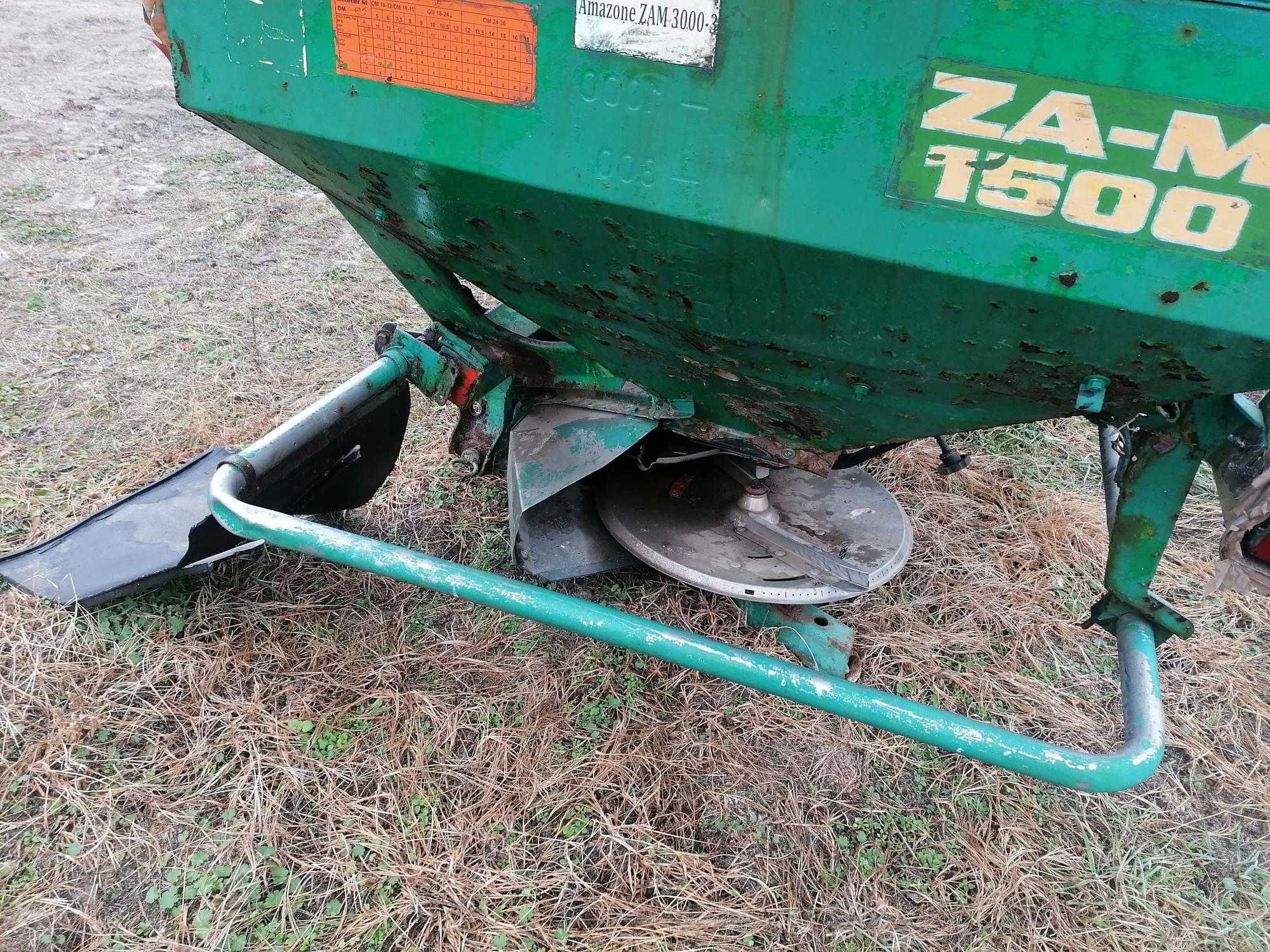Розкидач добрив навісний Amazone ZAM 1501