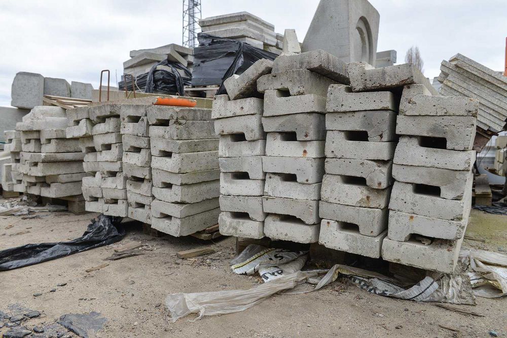 Nadproża betonowe L=150cm