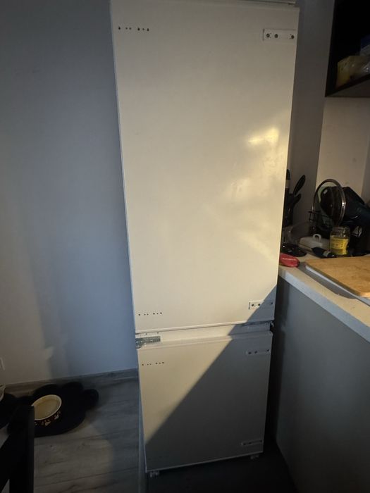 Lodówka do zabudowy ikea RISNÄS