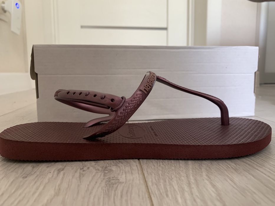 Продам слансы havaianas