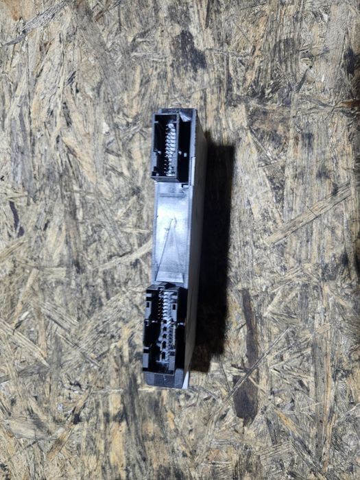 Moduł cas Bmw F10 F11 F07 F01 F11 F12 F13 F25 sterownik komputera