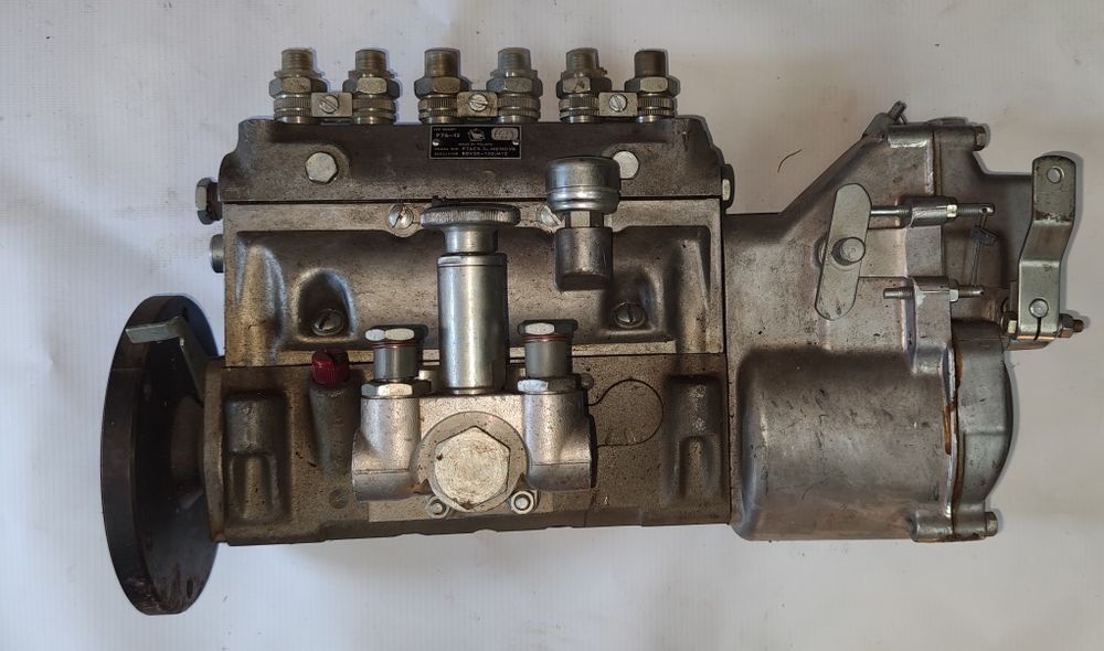Pompa wtryskowa P76-12 oryginał nowa