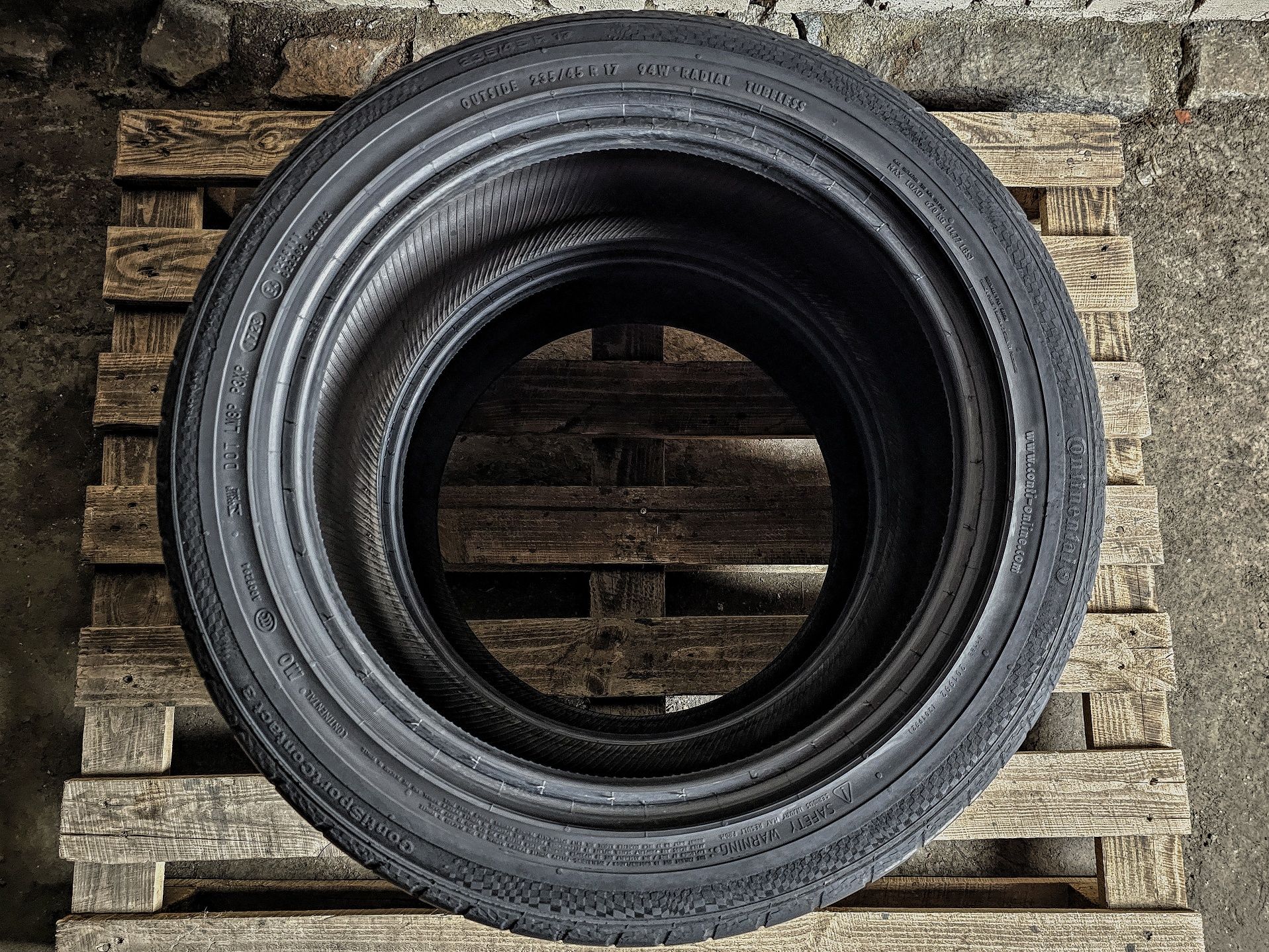 Пара 235/45r17 Continental | 6.5mm | 2023 | Germany | Преміум шини/2шт
