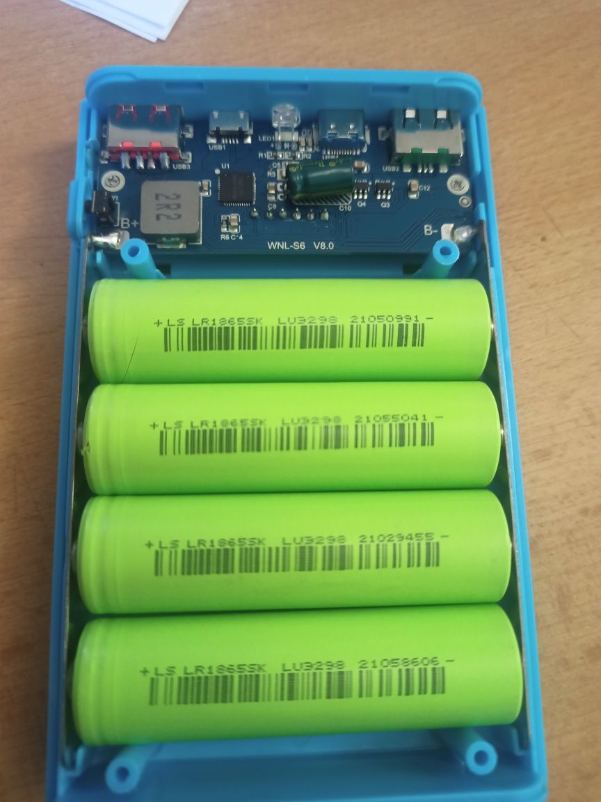 Продам Power bank повербанк