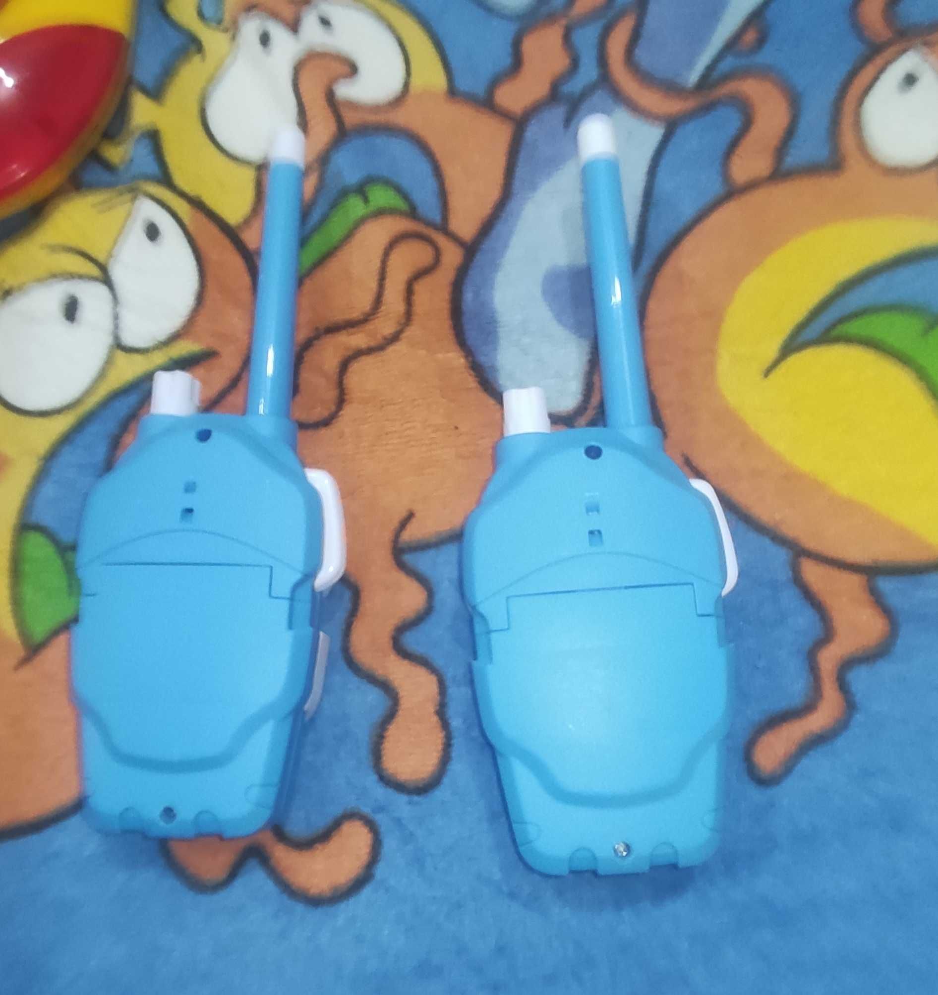 walkie talkies bluey