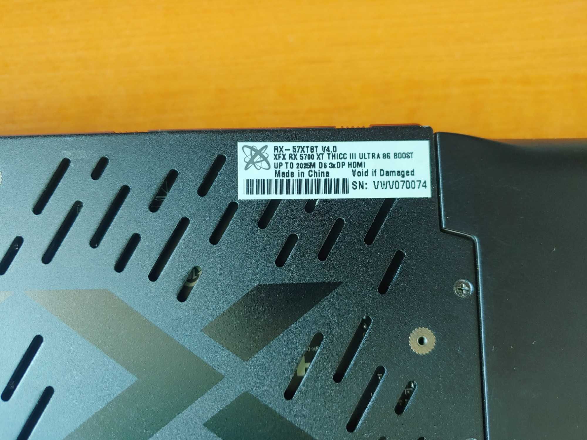XFX RX 5700 XT 8Gb