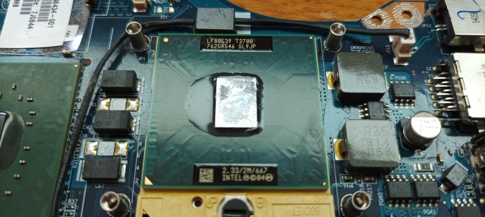 ноут HP 530 на запчасти