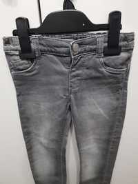 Spodnie jeansowe F&F rozmiar 104cm 3-4 lata