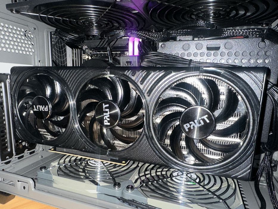 RTX 5070 Palit 12gb