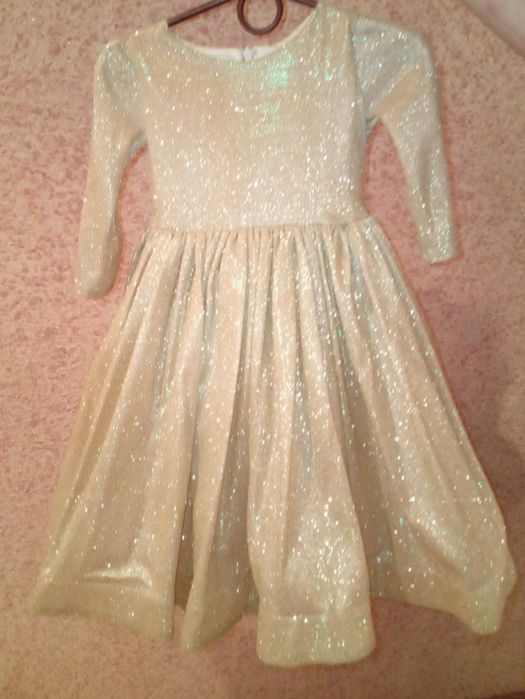 Плаття для дівчинки