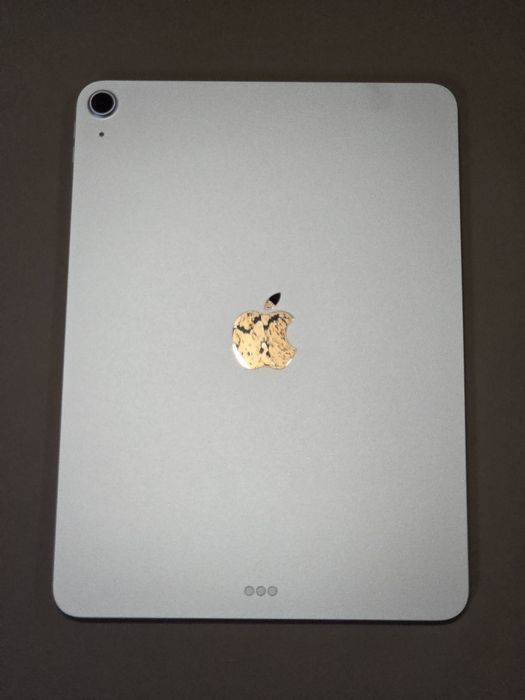 iPad Air 11 M3 128GB WiFi, повний комплект + чохол, 28 циклів