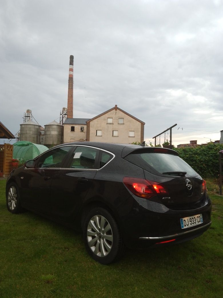 Opel Astra J 2014rok 1.7cdti 110PS mechanicznie w bdb stanie Okazja !!