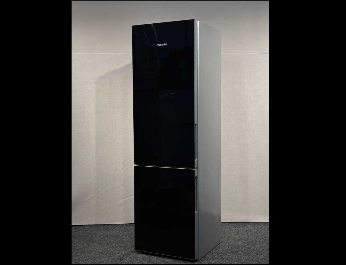 Холодильник Miele KFN 29133 D obsw / милле 2022 / чорне скло