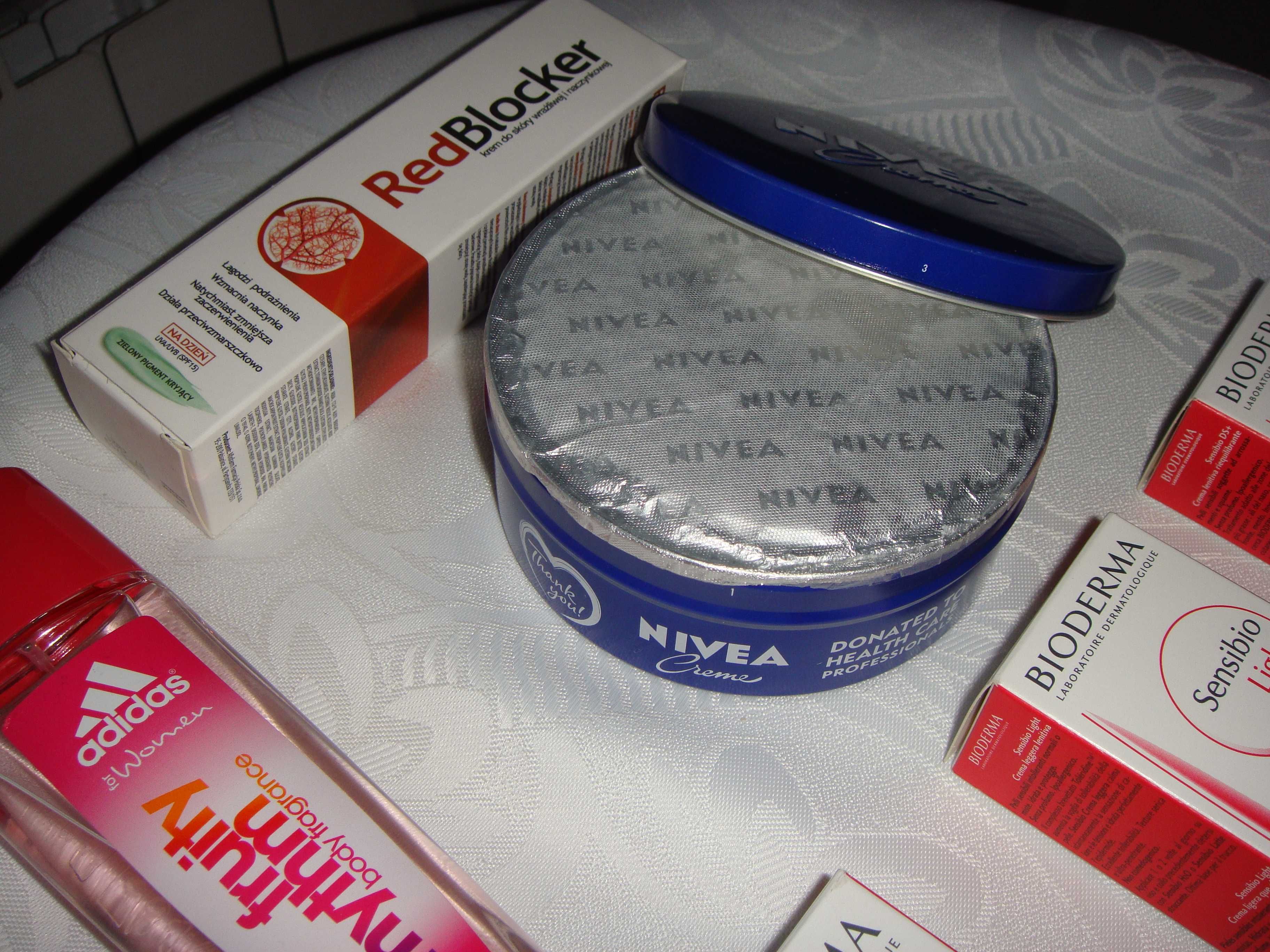 Zestaw  Nowych  Różnych  Kosmetyków dla  Kobiety   Bio / Derma i NIVEA