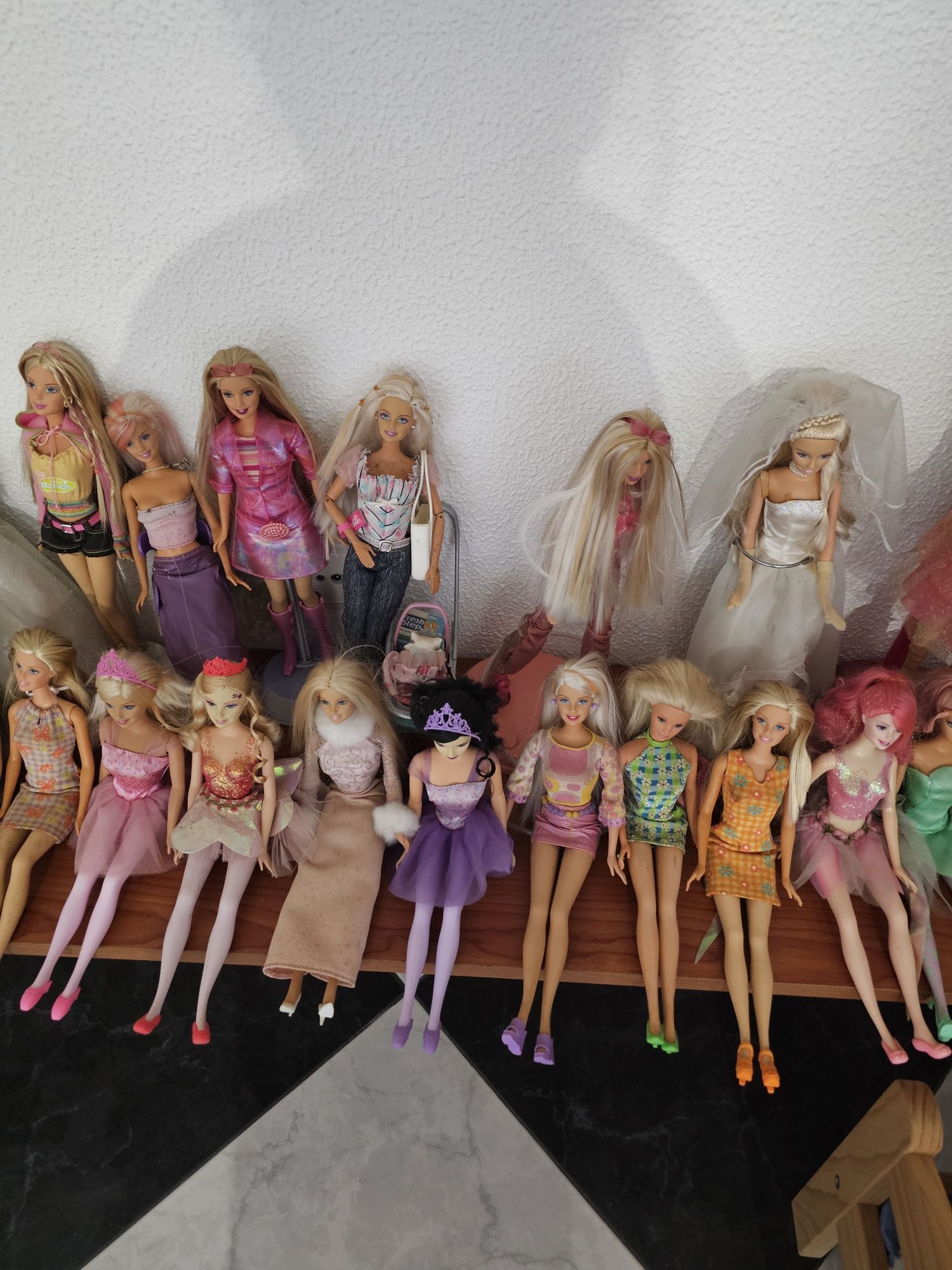 Barbies   várias