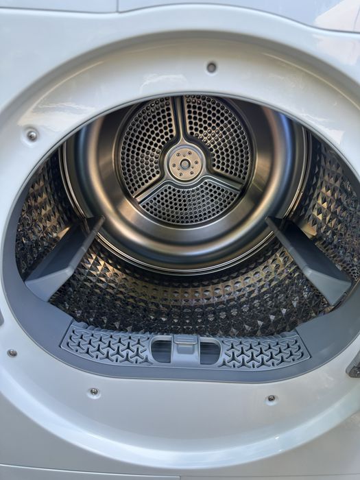 Сушильна машина з Німеччини! Samsung з тепловим насосом! dv71m5020kw