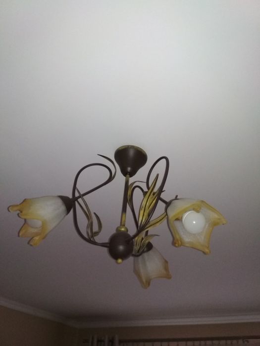 Żyrandol pokojowy na  trzy żarówki