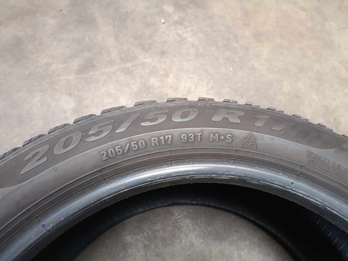 Opony zimowe Pirelli Winter Cinturato 205/50R17 93T