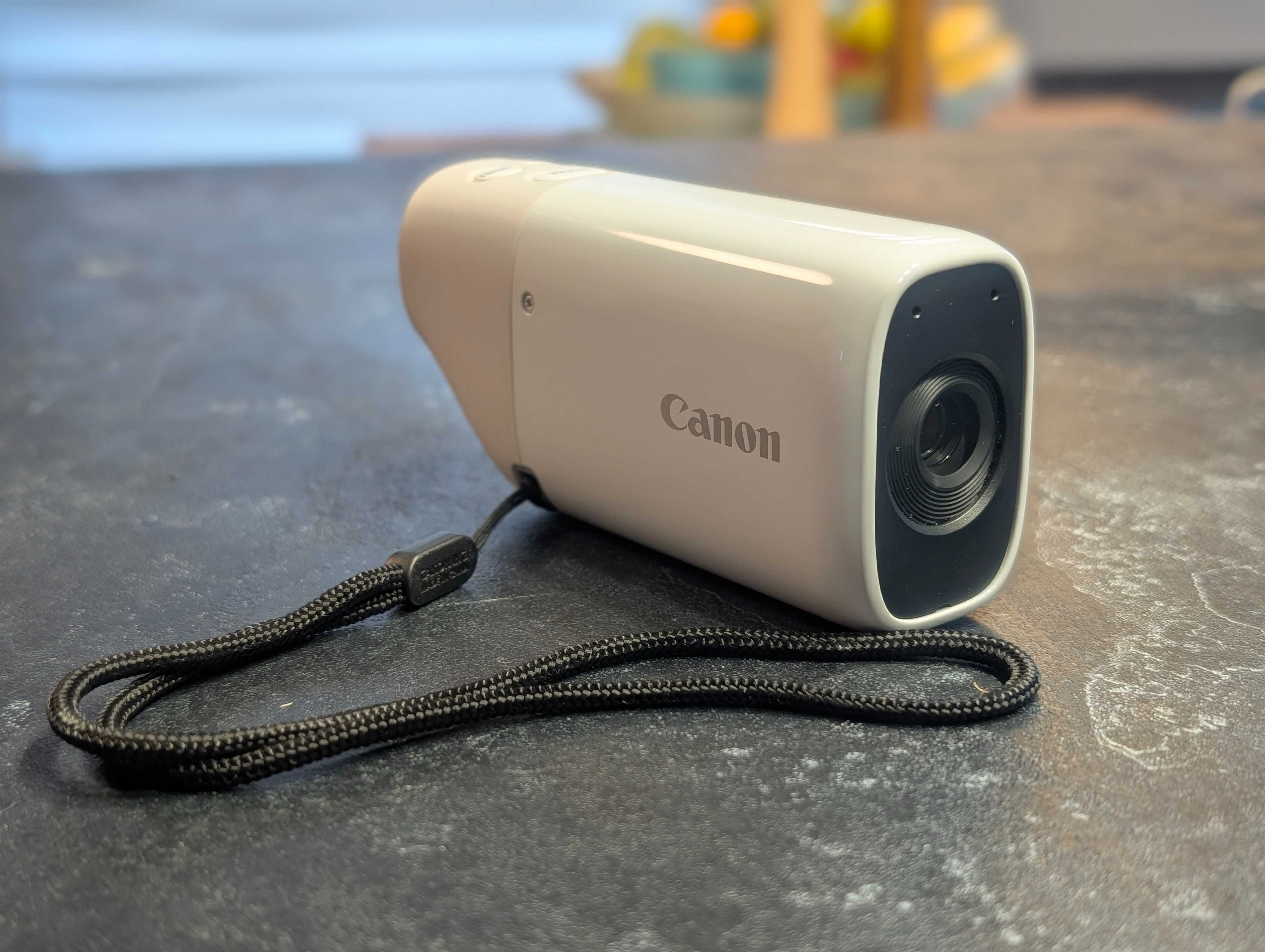 Canon PowerShot Zoom – Kompaktowy Monokular Cyfrowy z Aparatem
