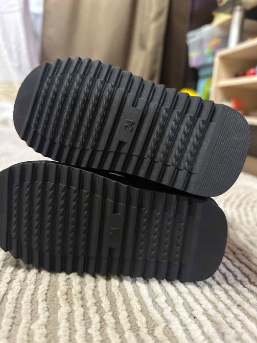 Угги нові !Натуральні!