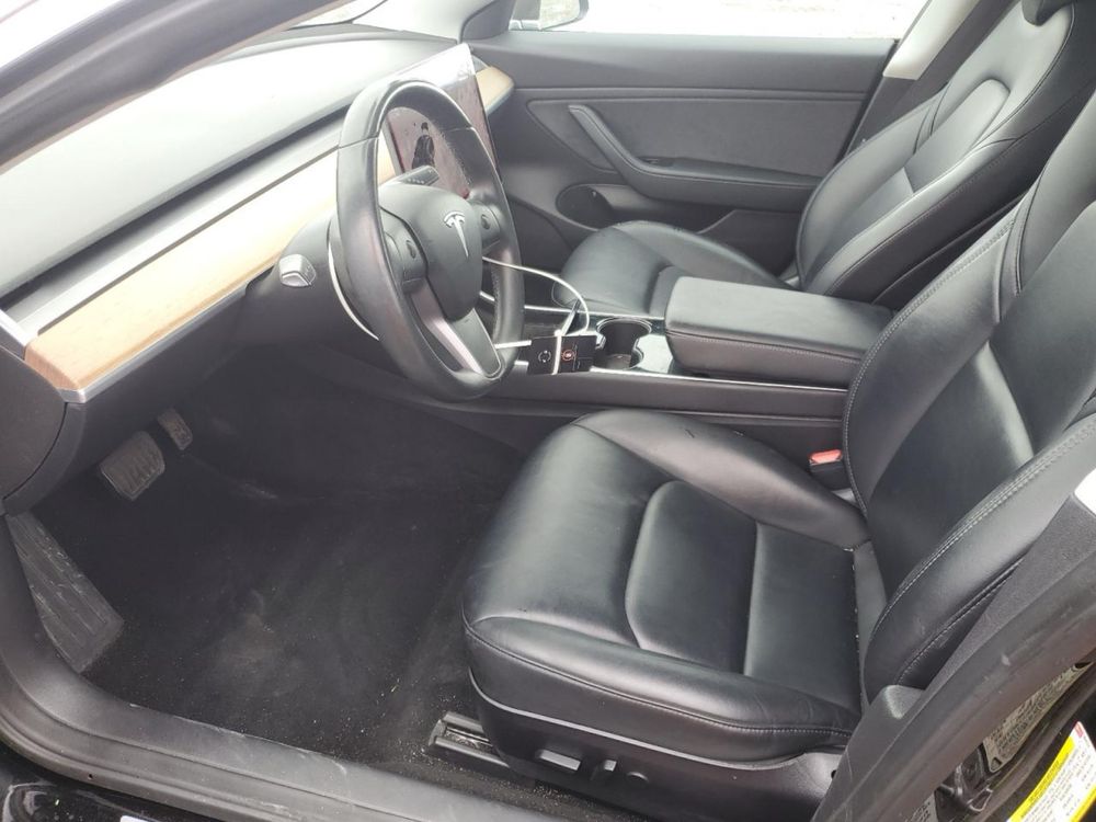 Tesla Model 3 longe range dual motor