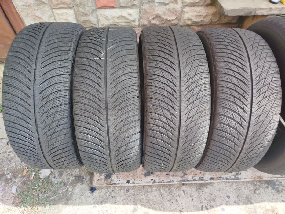 Шини зимові комплект michelin 235.50.18