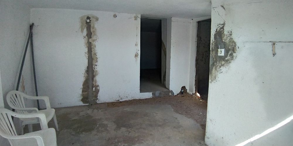 Garagem e arrumos