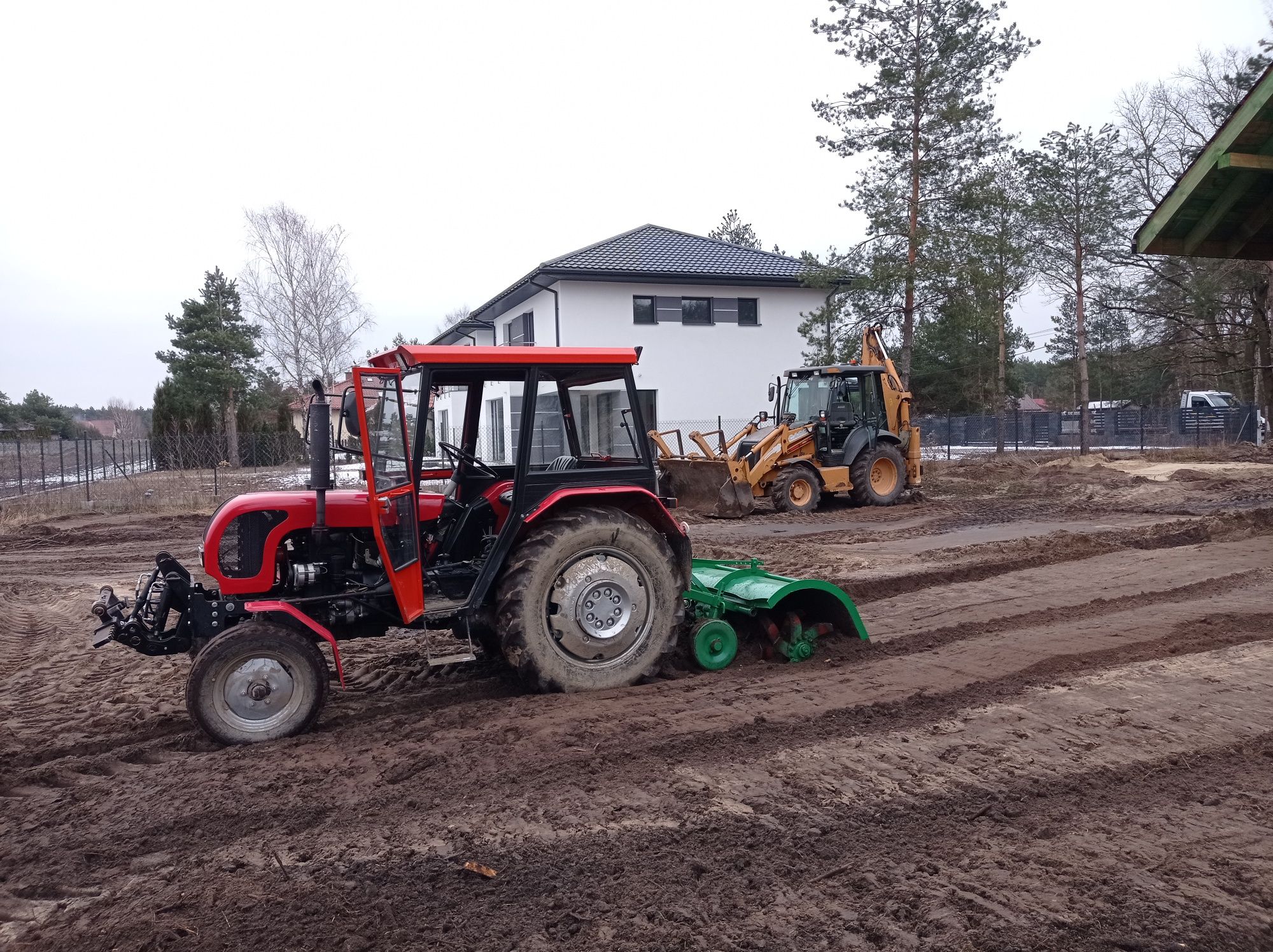 Usługi koparko ładowarka, minikoparka, wywrotka 3.5t, prace ziemne