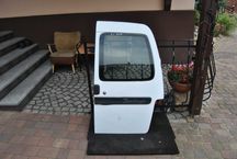 Drzwi klapy prawe Citroen Berlingo 2007r EWPA