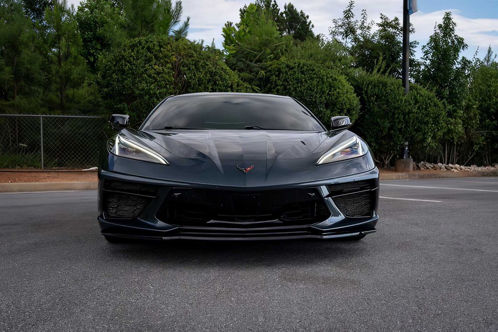 Chevrolet Corvette      2021