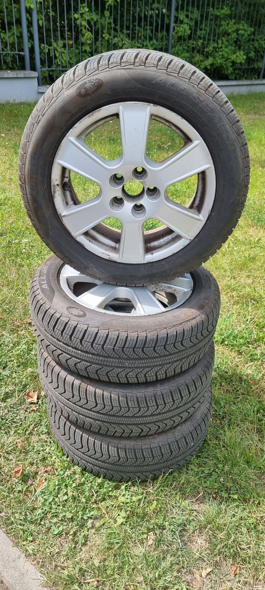 Koła PIRELLI Cinturato 205/55/16R jak nowe Toyota Avensis Auris Prius