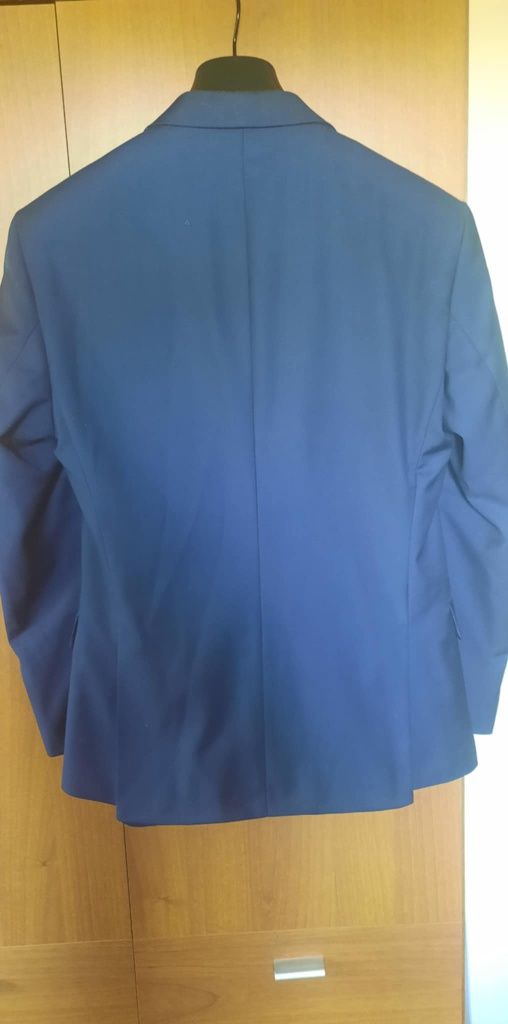 Garnitur Recman slim 164 gratis koszula