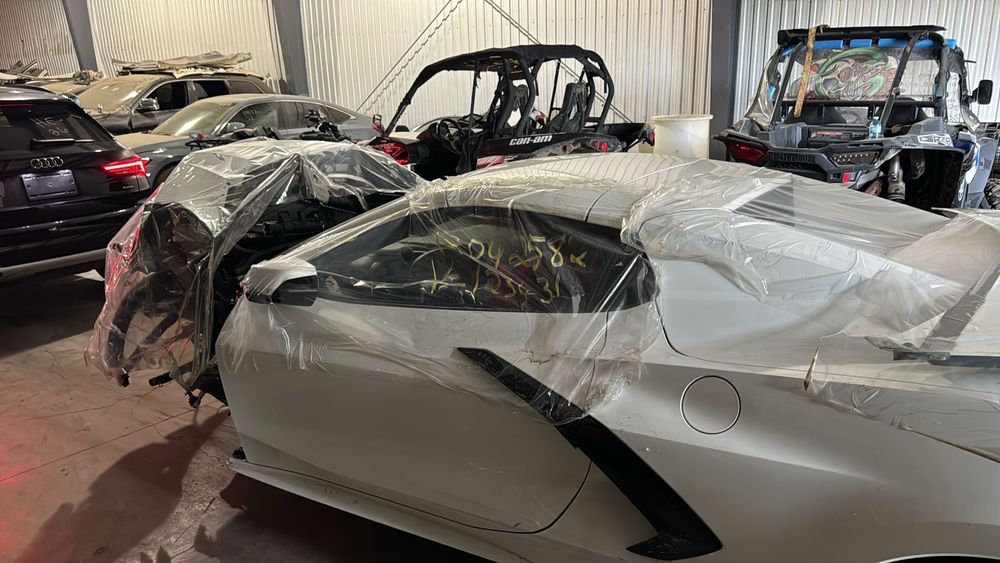 Chevrolet Corvette CORVETTE C8 ! Tylko 220km przebiegu ! Uszkodzona