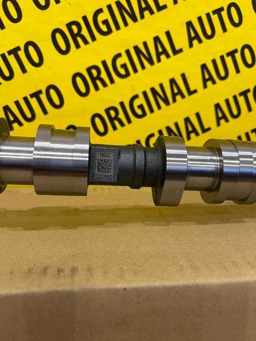 Распредвал випускний mazda 2.2d Новий Оригінал