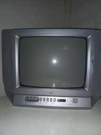 Продам старый маленький телевизор.