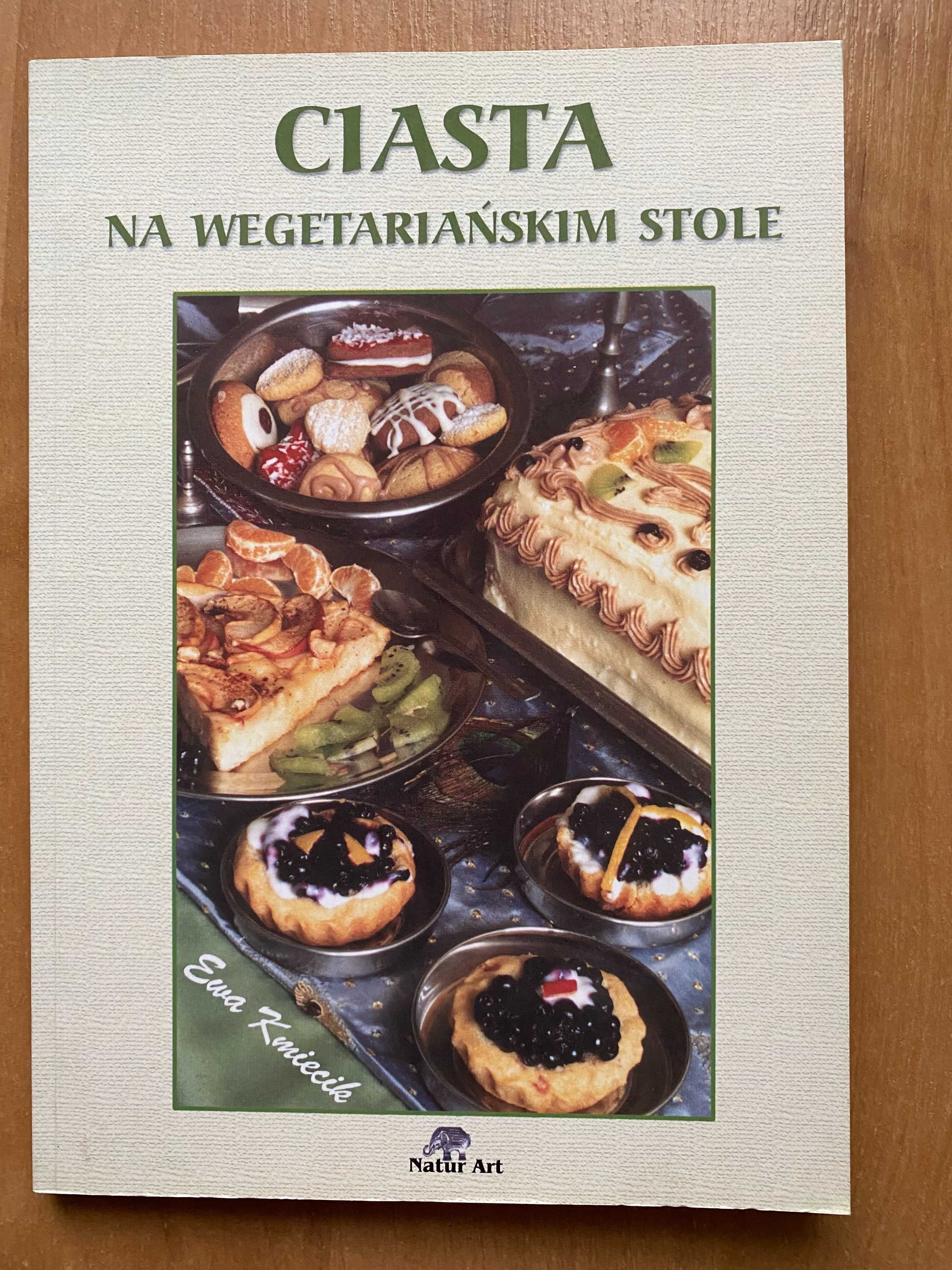 Ciasta na wegetariańskim stole Ewa Kmiecik