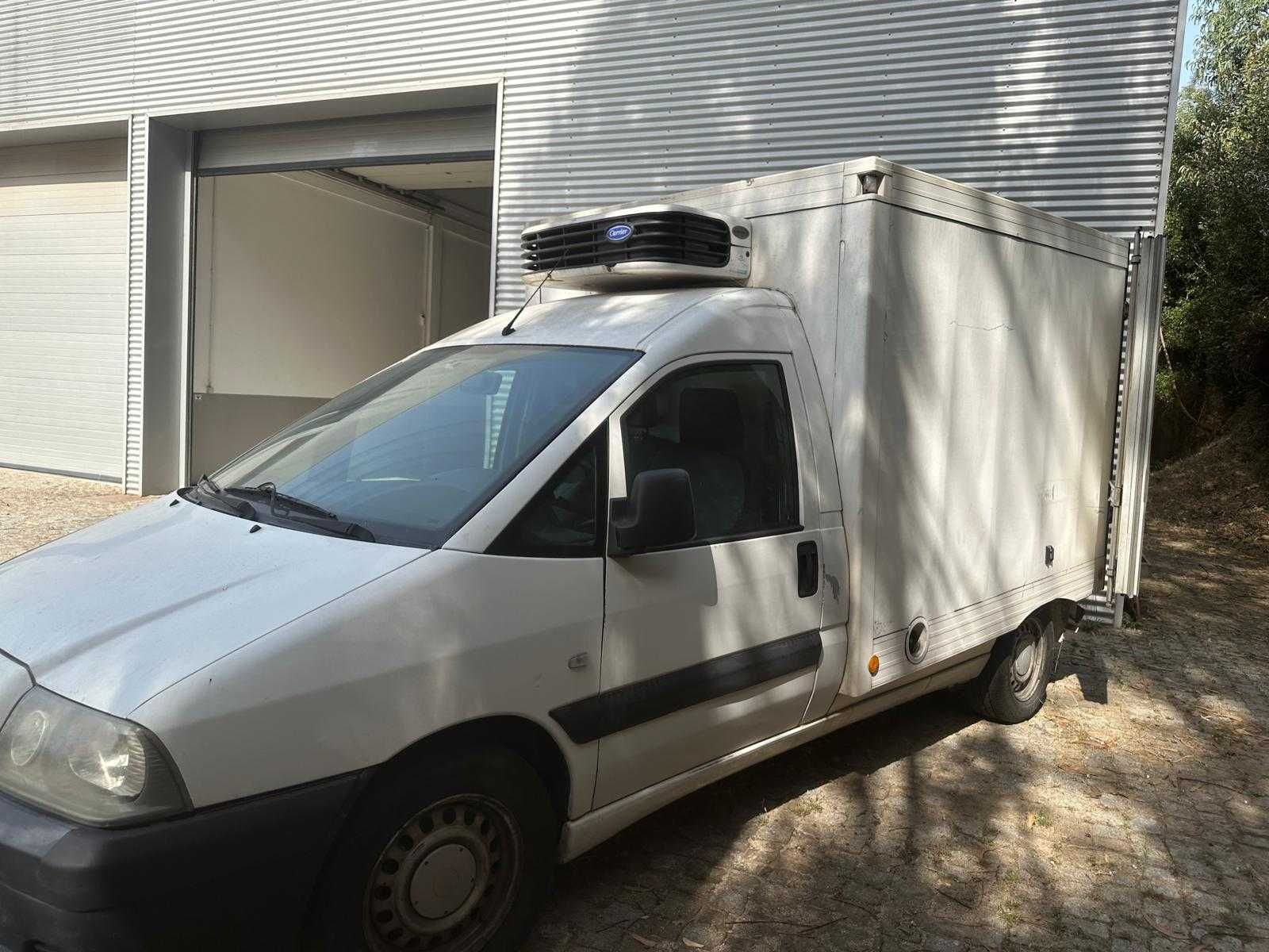 Citroen Jumpy 2.0 com Frio Negativo