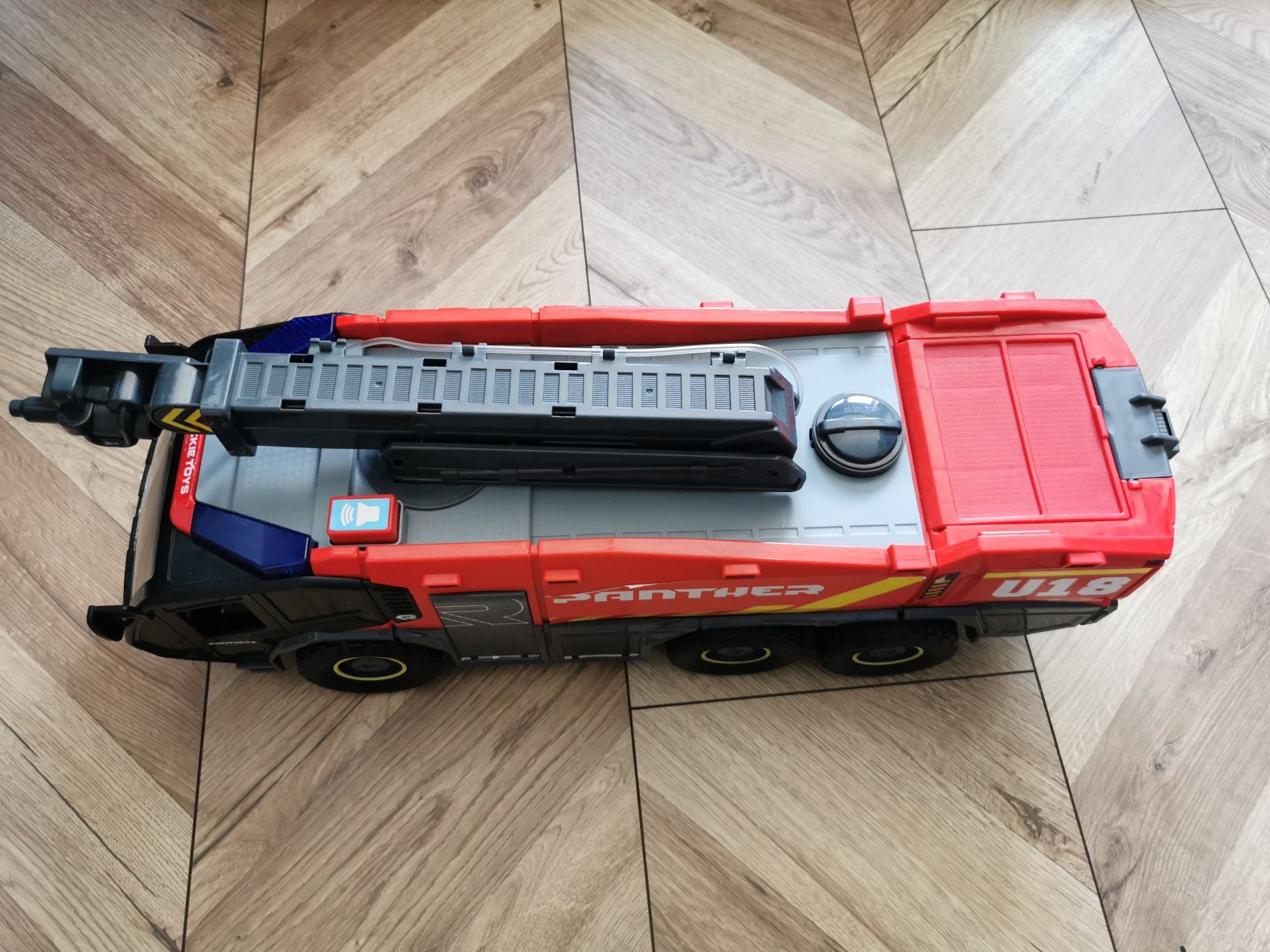 Dickie toys Duża Lotniskowa Straż Pożarna zabawka rc