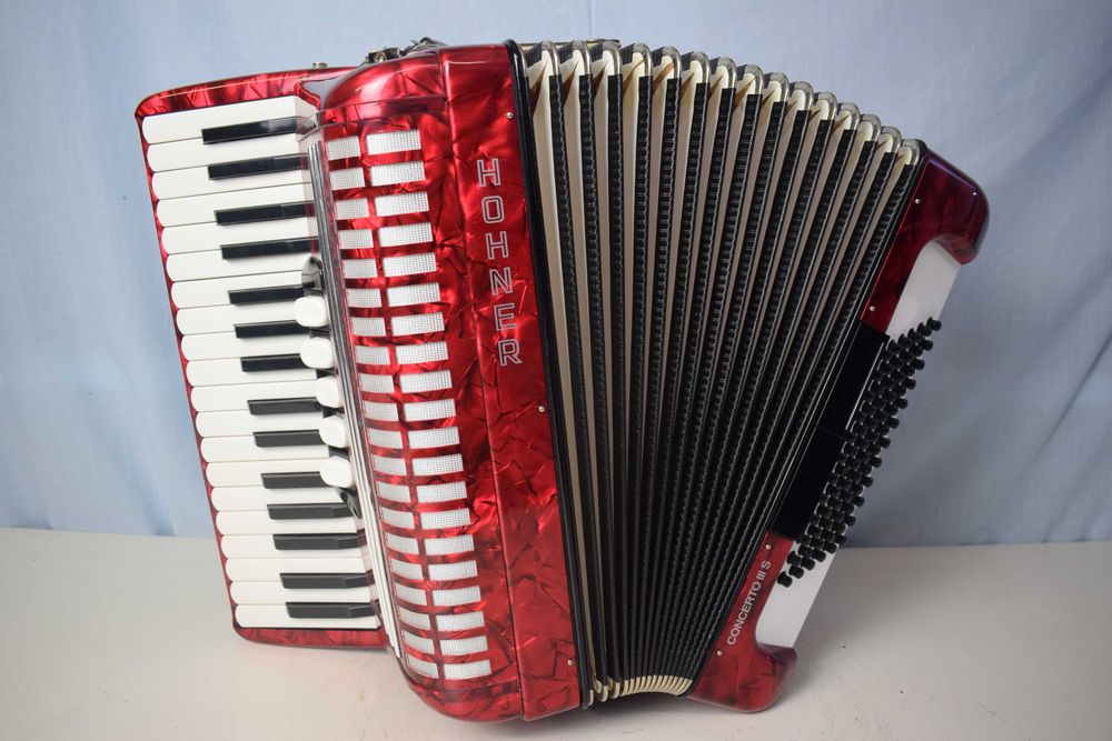 Acordea Hohner Concerto III 63 Voz 72 Baixos N. 50