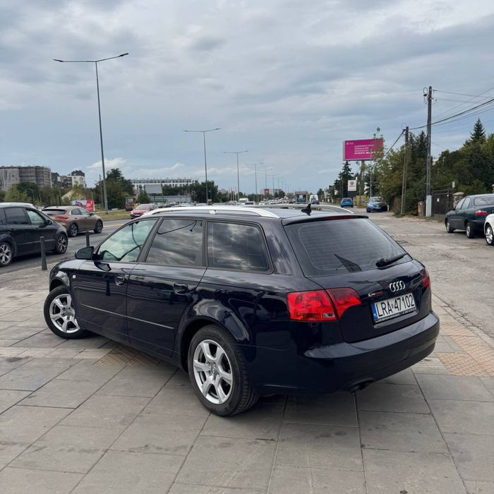 Na sprzedaż Audi A4 2.0D/nowy rozrząd/zero rdzy/alu felga/6 biegów
