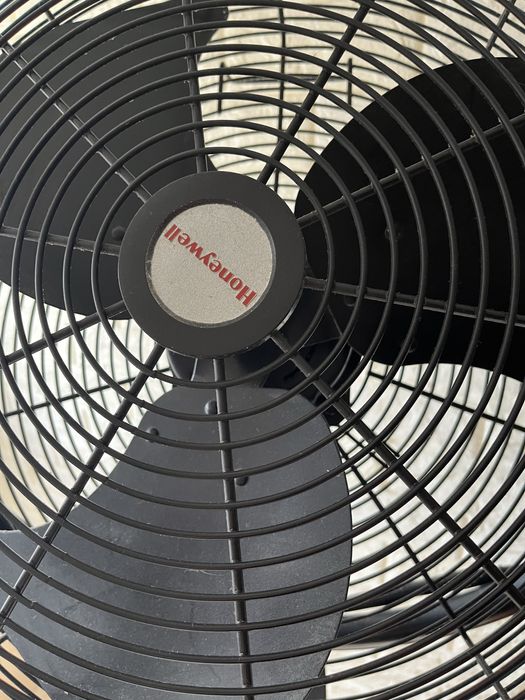 Ventoinha profissional de pe alto